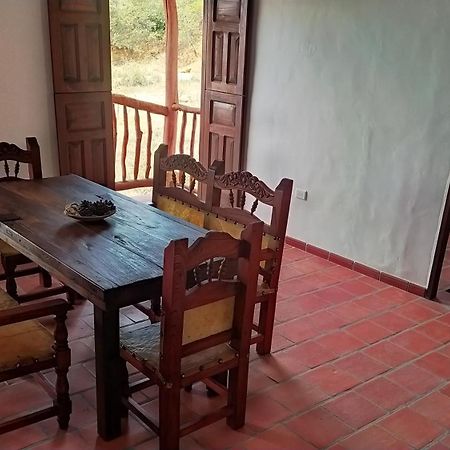 בריצ'ארה Casa Hospedaje Carare מראה חיצוני תמונה