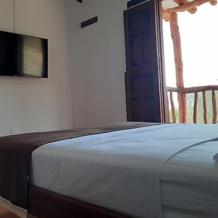 בריצ'ארה Casa Hospedaje Carare חדר תמונה